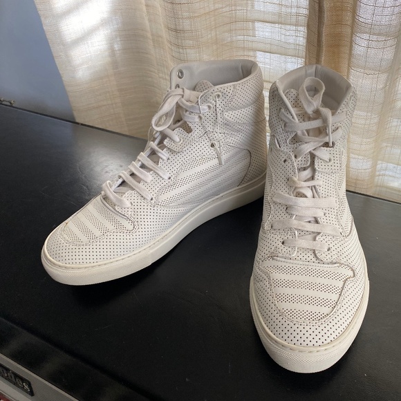 Balenciaga white leather hi top rubber shoes sneakers 40-7M9 perforated trainers main image 9